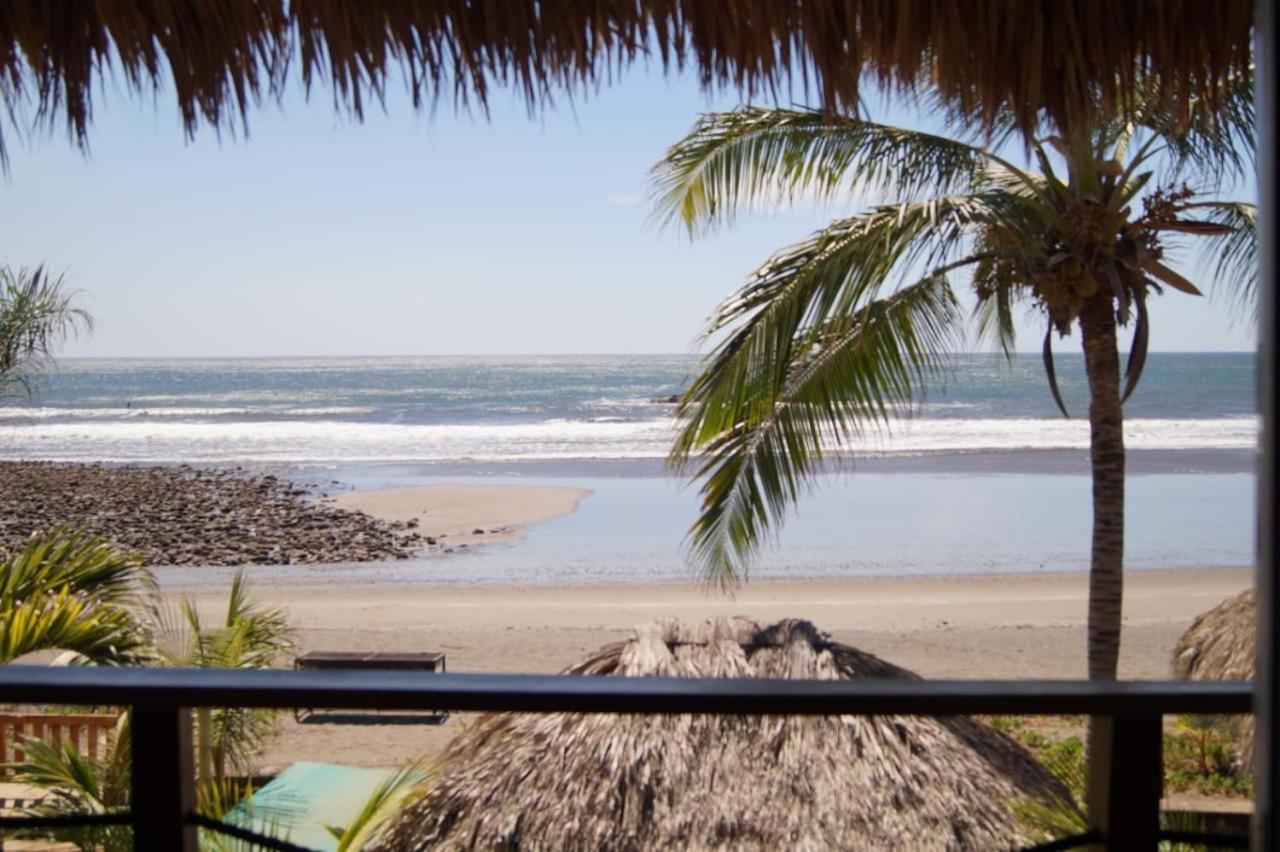 Alive Beach House Transito Exterior photo