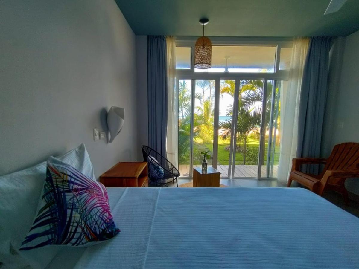 Alive Beach House Transito Exterior photo