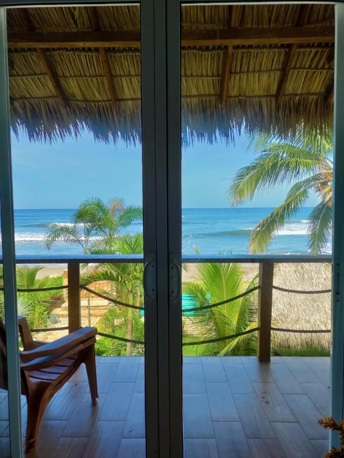 Alive Beach House Transito Exterior photo