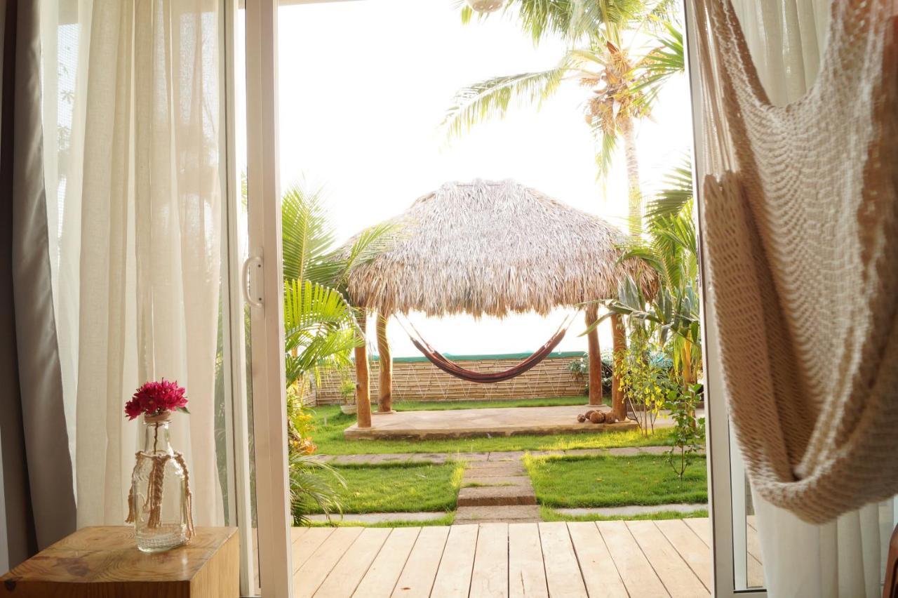 Alive Beach House Transito Exterior photo